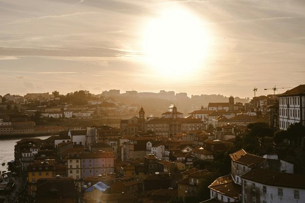 What Hidden Gems Can Explorers Discover in UK's Bargain Tourism Spots?